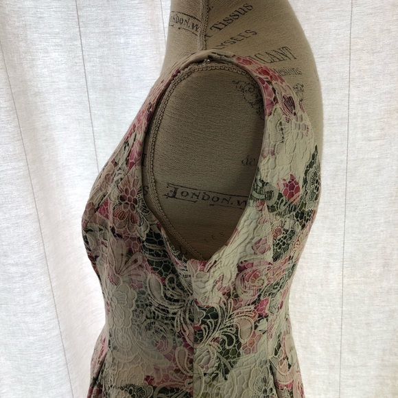 Adriana Papell Sleeveless Dress - Picture 6 of 14